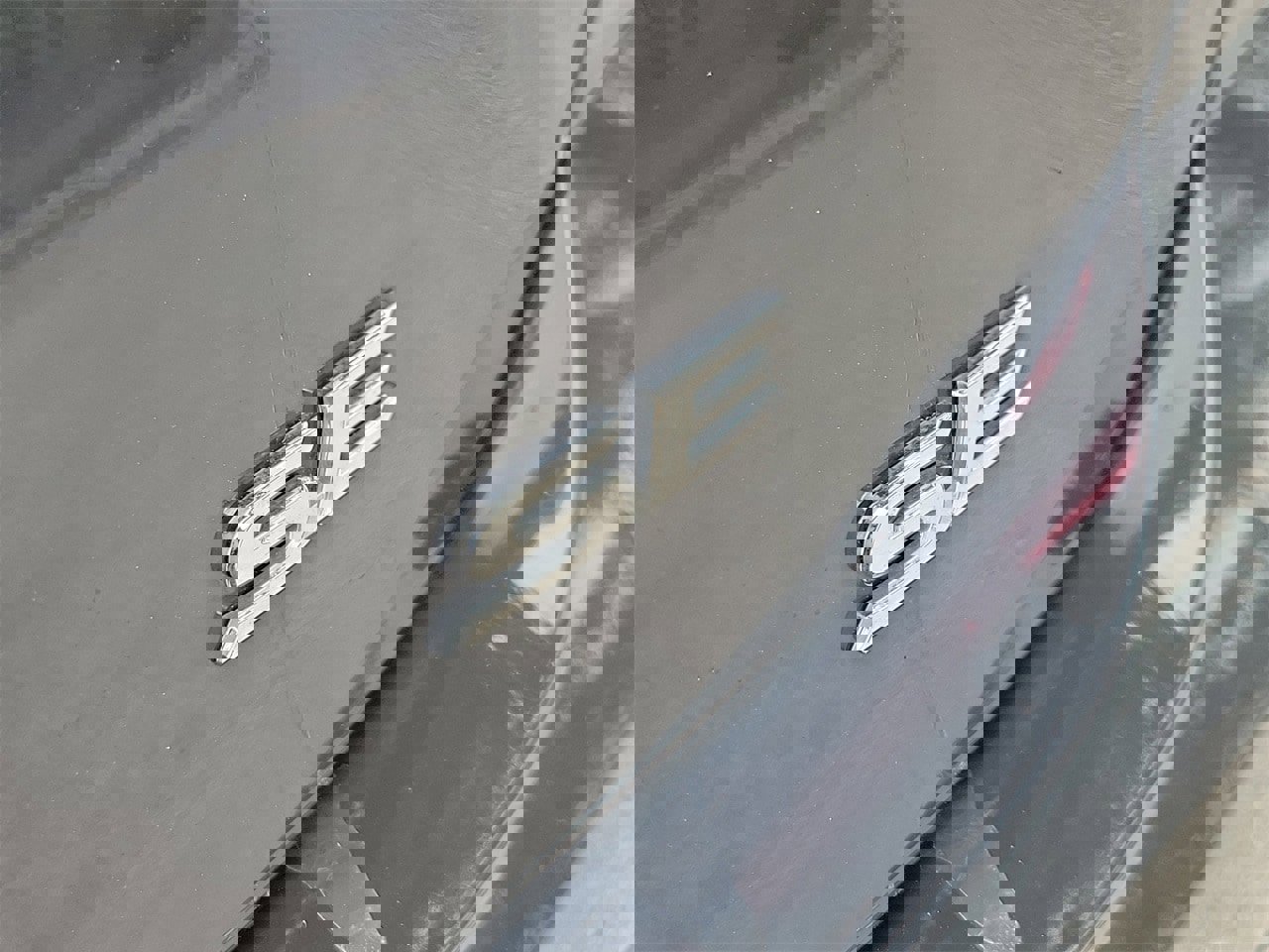 Used 2025 Toyota Camry SE image 7