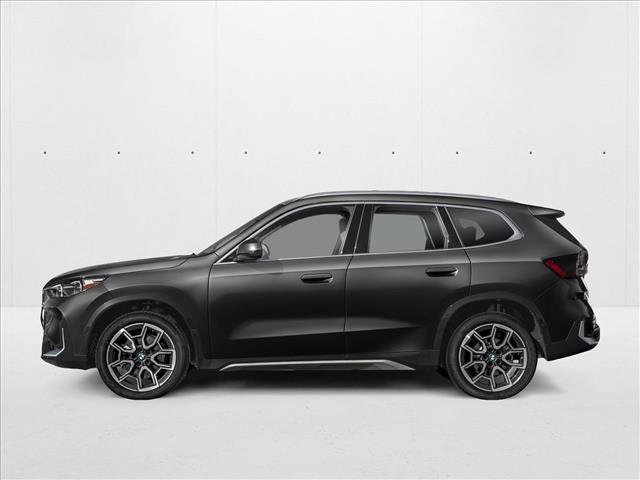 Used 2025 BMW X1 xDrive28i w/ Premium Package image 3