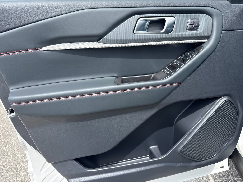 New 2026 Ford Explorer ST-Line w/ Premium Package RWD image 18