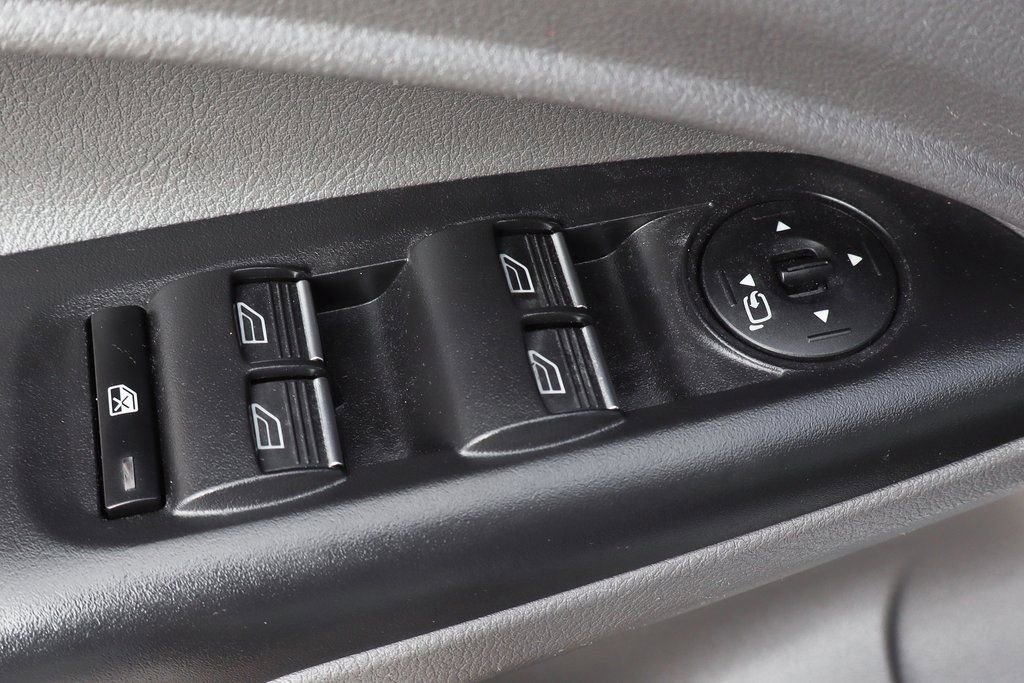 Used 2022 Ford Transit Connect XL FWD image 17