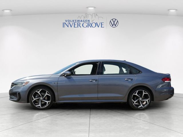Used 2021 Volkswagen Passat 2.0T R-Line FWD image 4
