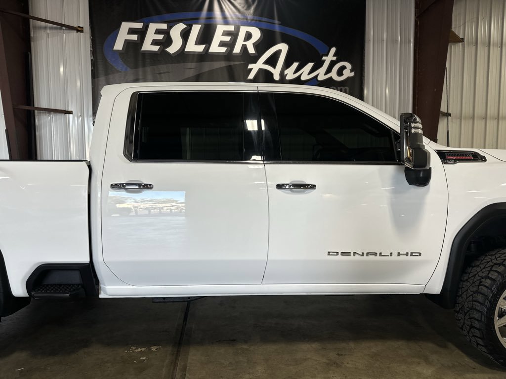 Used 2020 GMC Sierra 2500 Denali w/ Denali Ultimate Package image 15