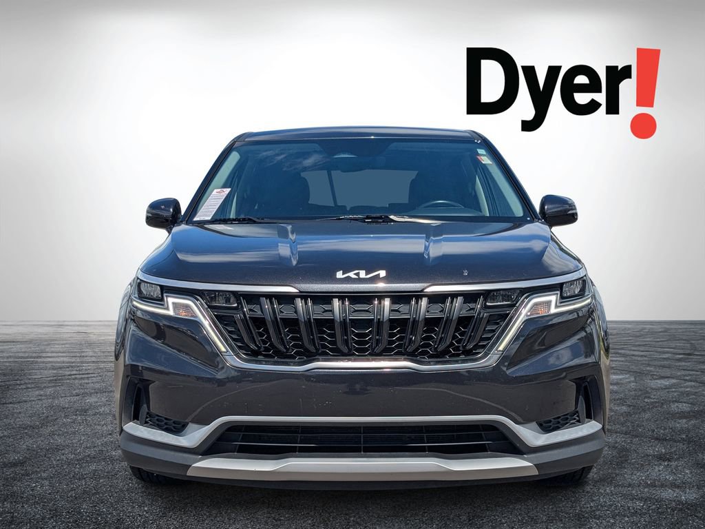 Used 2024 Kia Carnival LX image 8