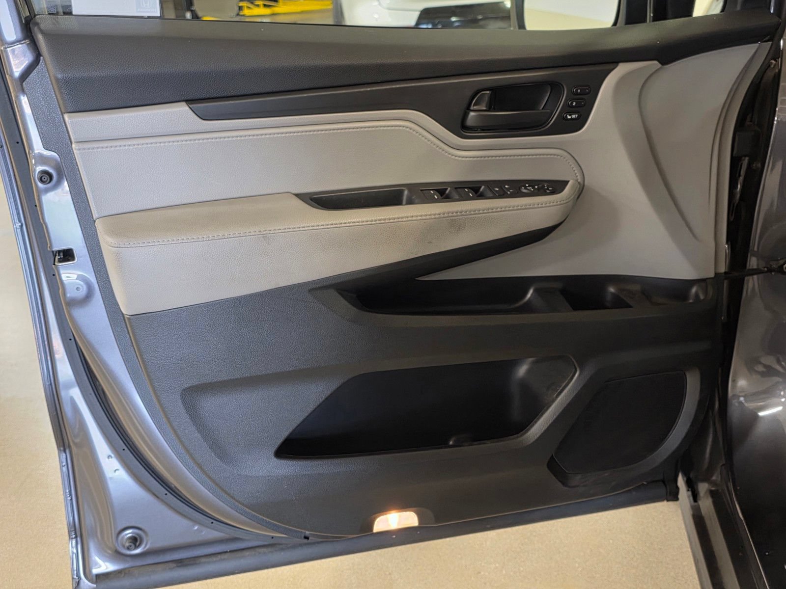 Used 2019 Honda Odyssey EX-L image 16