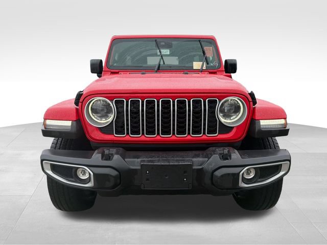 Used 2025 Jeep Wrangler Unlimited Sahara w/ Safety Group AWD/4WD image 2