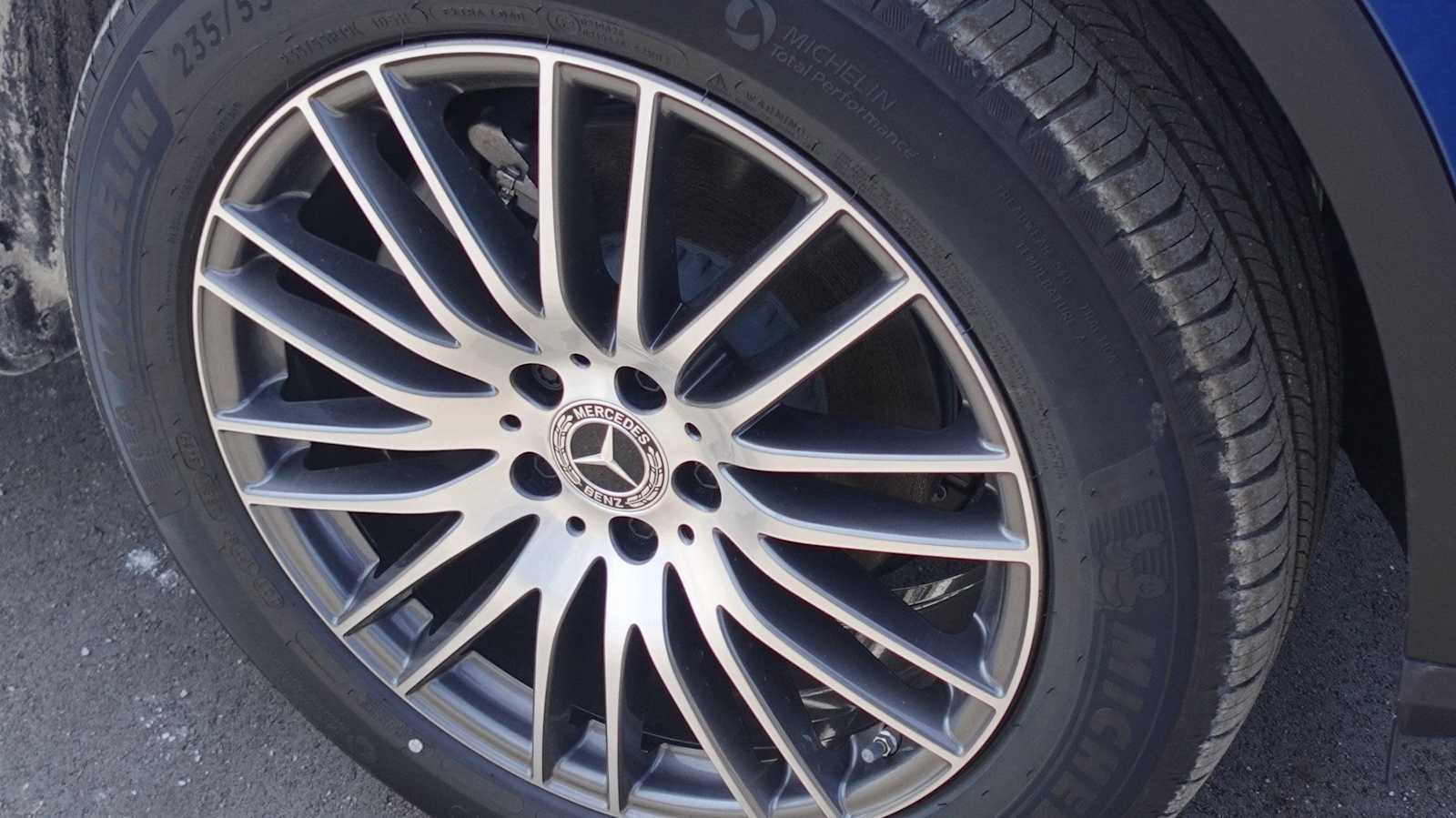 New 2026 Mercedes-Benz GLC 300 4MATIC image 19