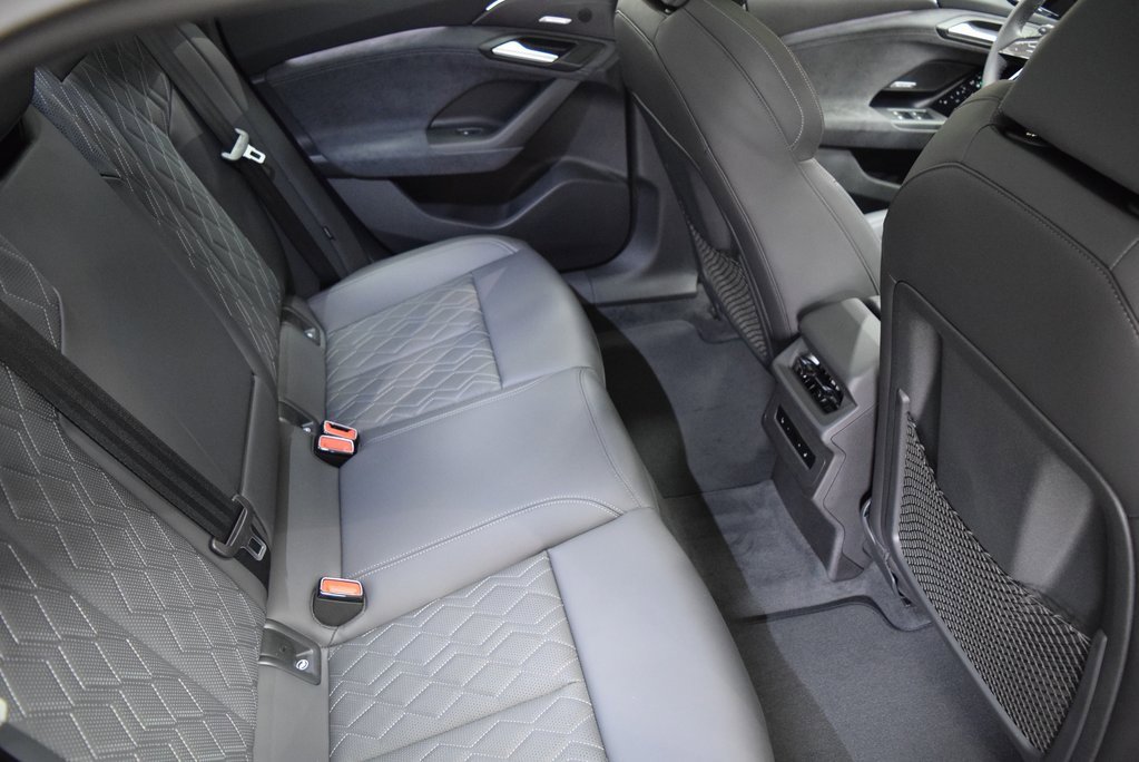 New 2025 Audi S6 e-tron Prestige image 6