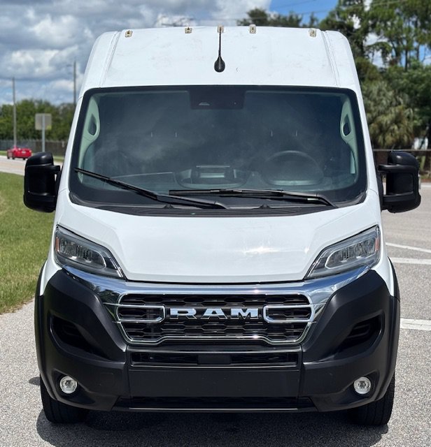 Used 2024 RAM ProMaster 2500 w/ Quick Order Package 22G SLT FWD image 3
