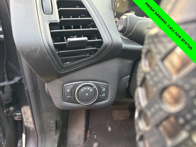 Used 2018 Ford Escape SE w/ Ford Safe & Smart Package image 15