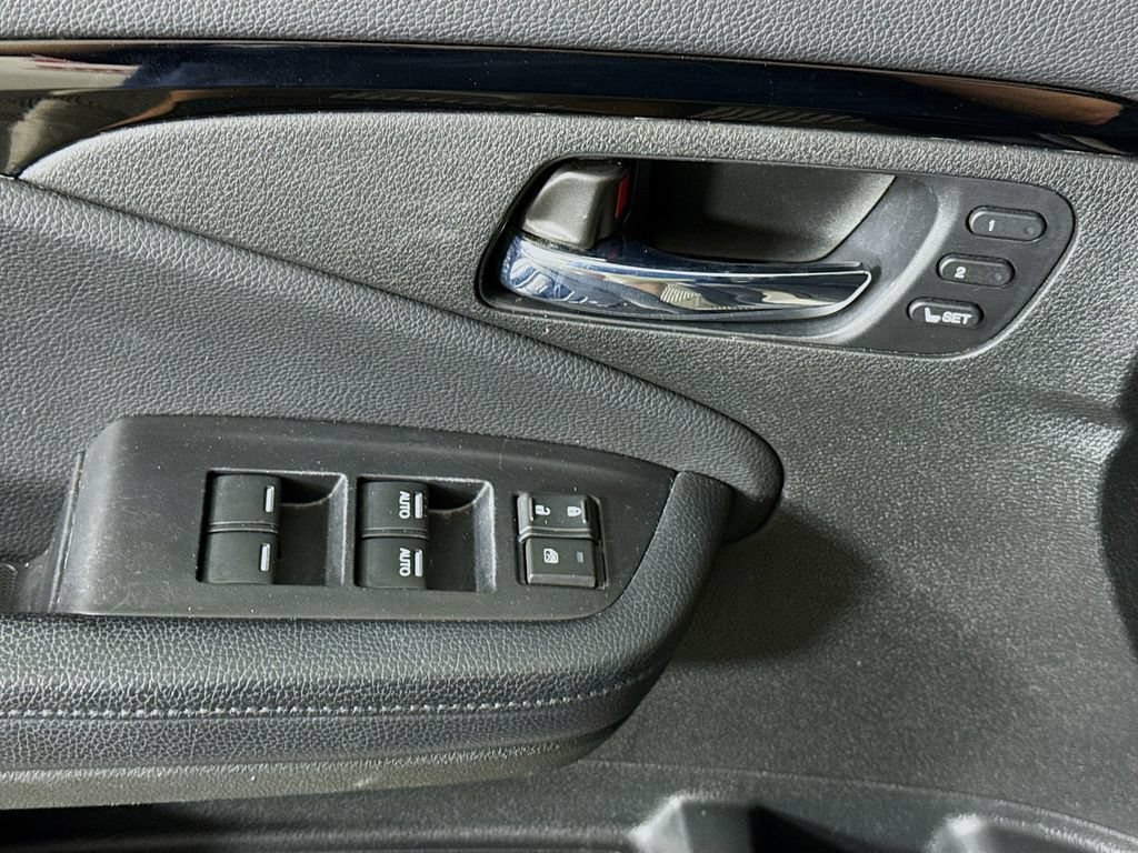 Used 2019 Honda Pilot Elite image 25