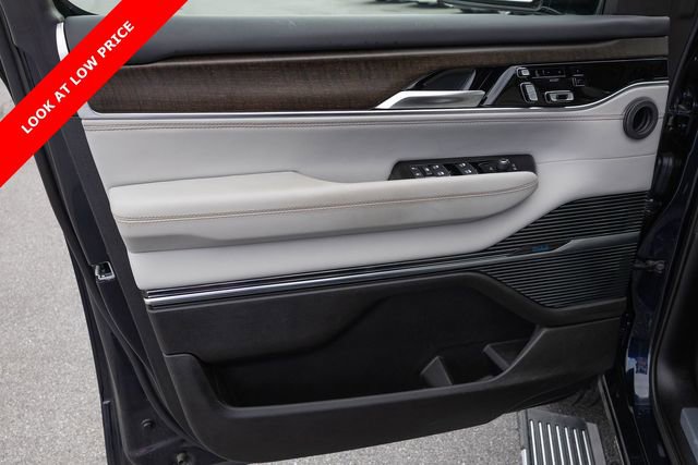 Used 2024 Jeep Grand Wagoneer Series I w/ Convenience Group III image 13