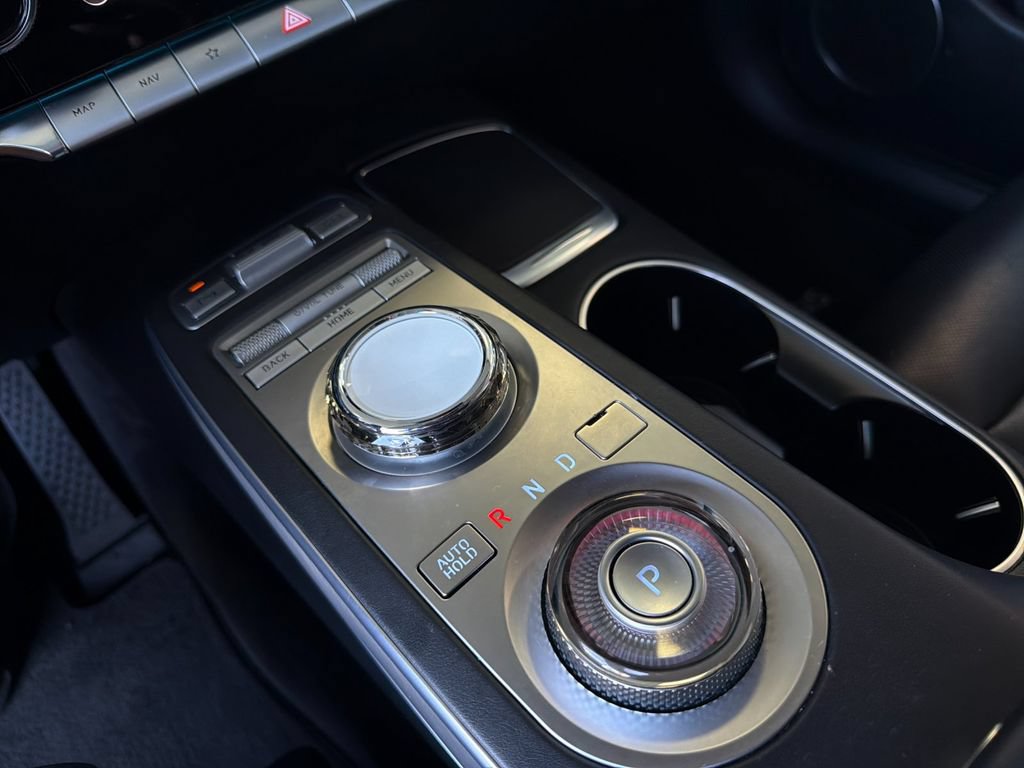 Used 2023 Genesis Electrified GV70 AWD/4WD image 23