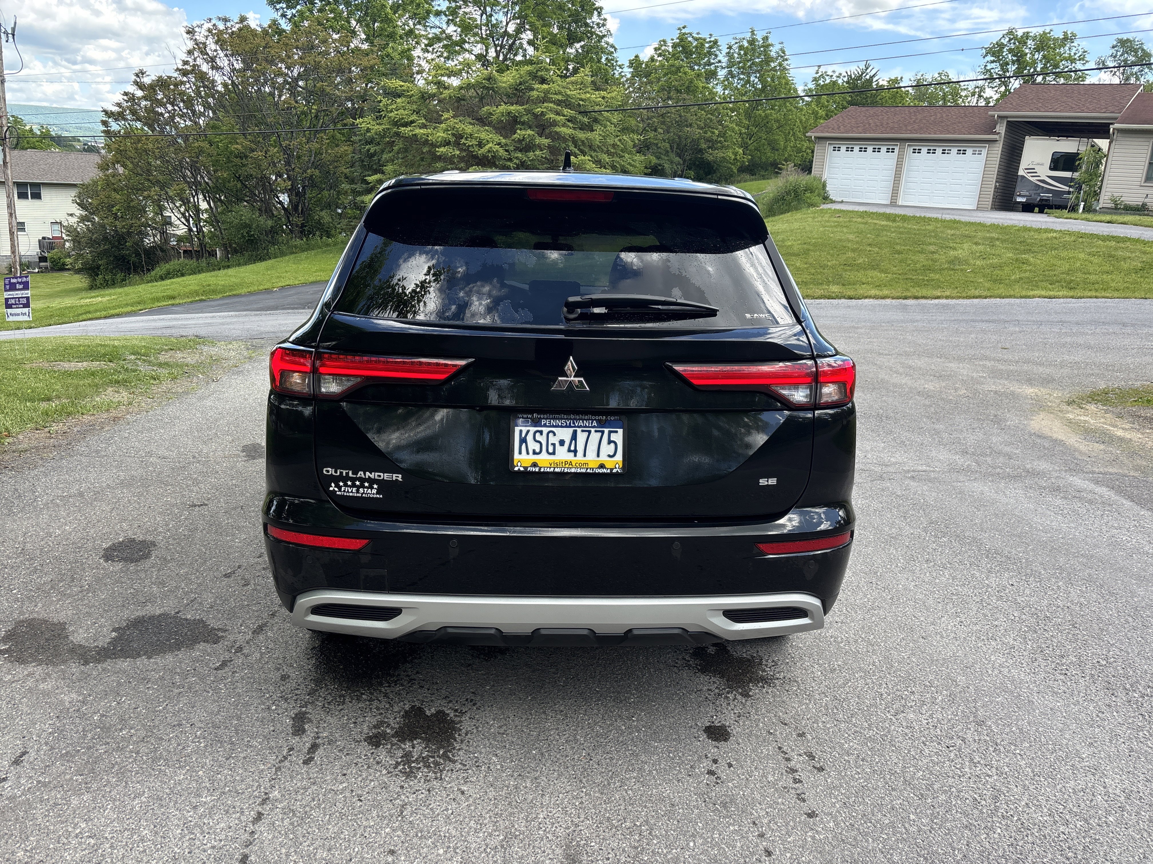 Used 2023 Mitsubishi Outlander Ralliart AWD/4WD image 4