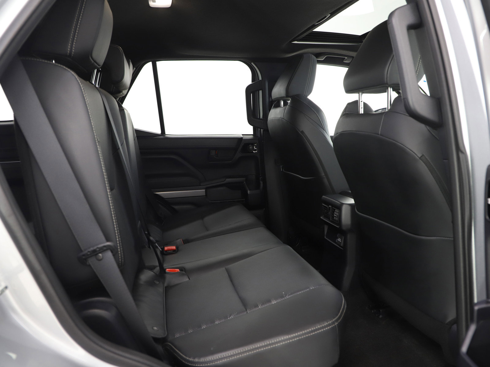 Used 2025 Toyota 4Runner TRD Sport Premium image 12