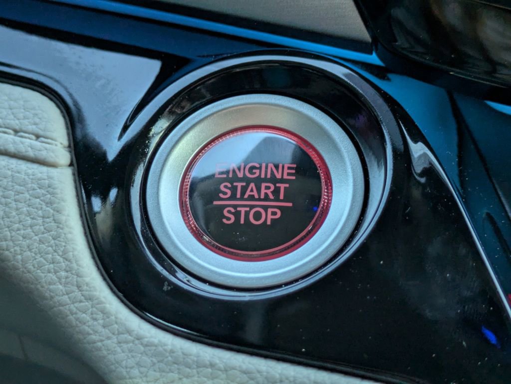 Used 2025 Honda Odyssey Touring image 31