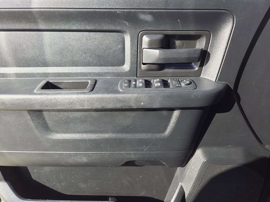 Used 2021 RAM 1500 Express w/ Express Value Package image 22