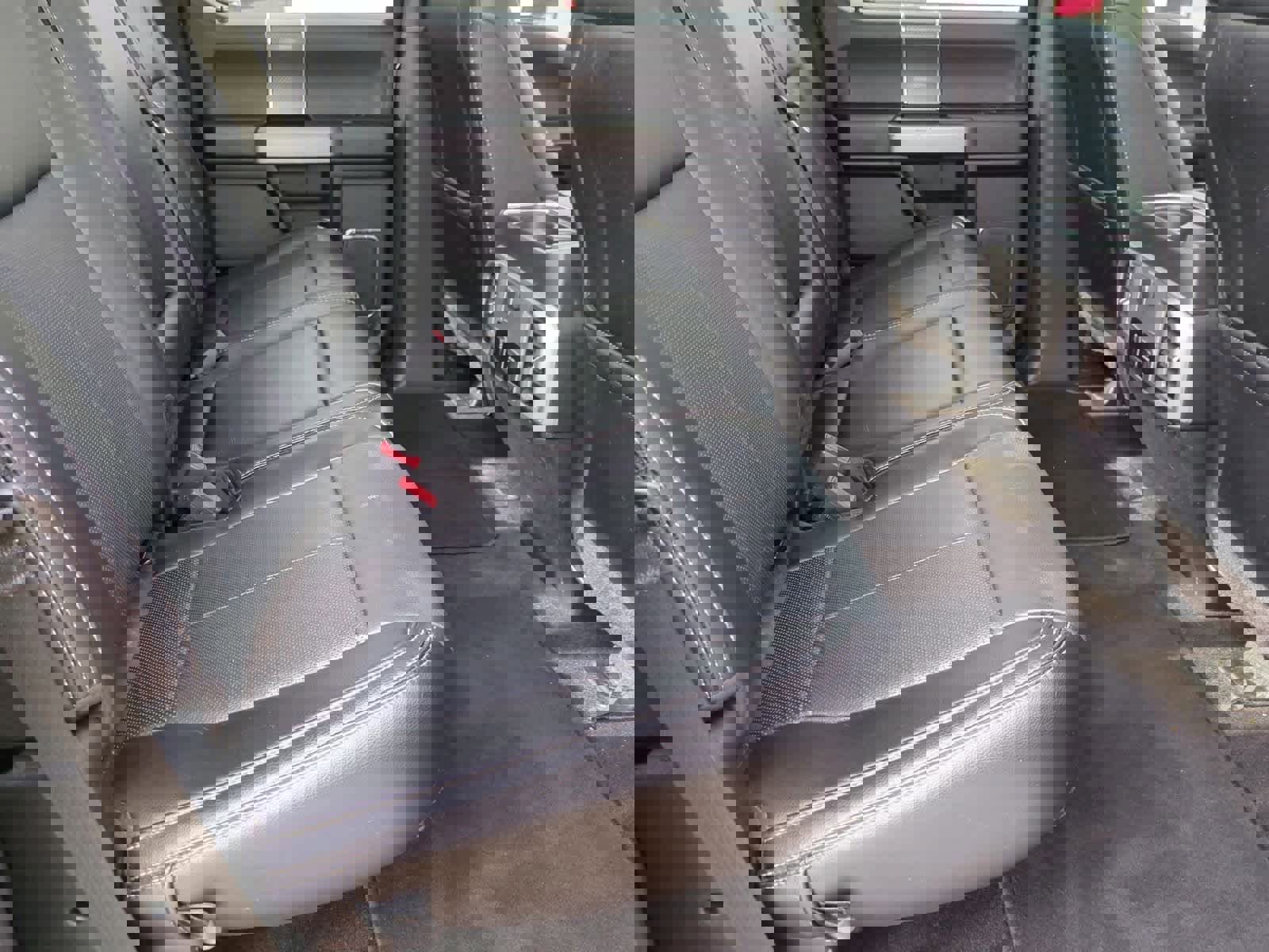 Used 2020 Ford F150 Lariat image 21