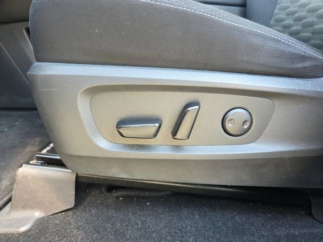 Used 2022 Nissan Pathfinder SV w/ SV Premium Package image 13