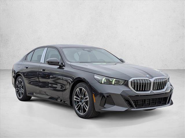 New 2026 BMW 530i xDrive w/ M Sport Package AWD/4WD image 7