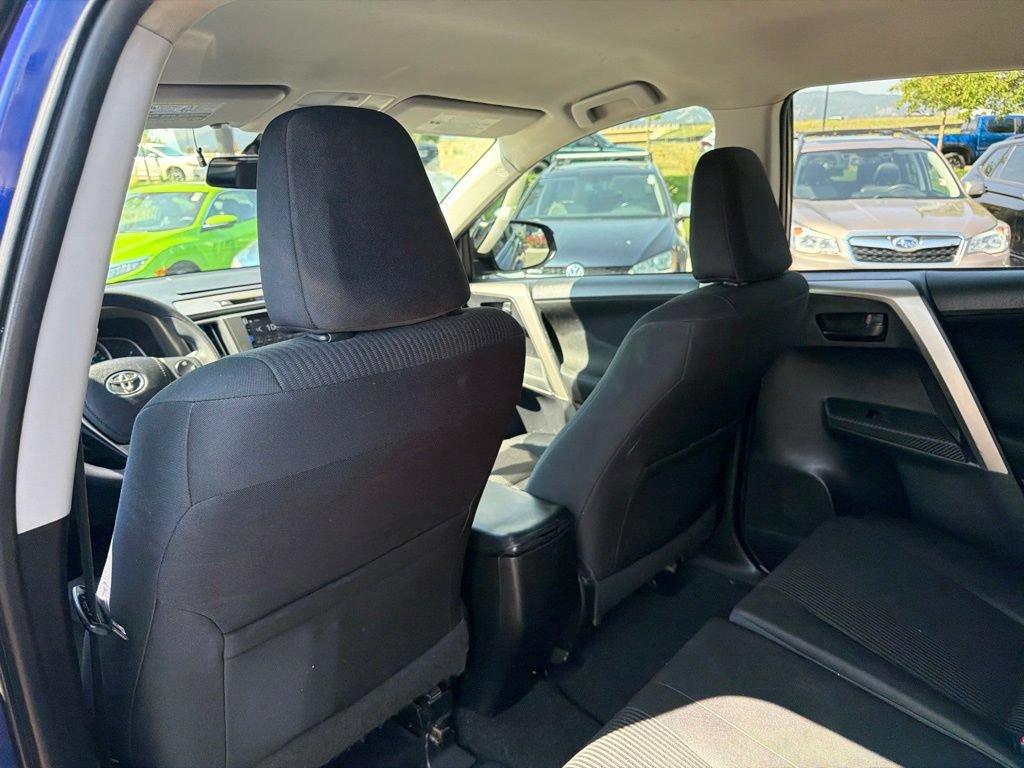 Used 2014 Toyota RAV4 LE FWD image 19