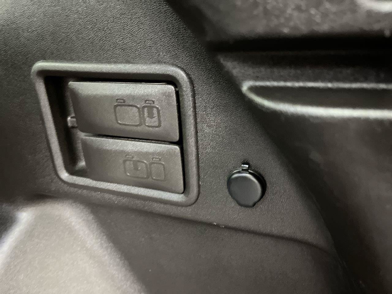Certified 2020 Chevrolet Equinox LT AWD/4WD image 4