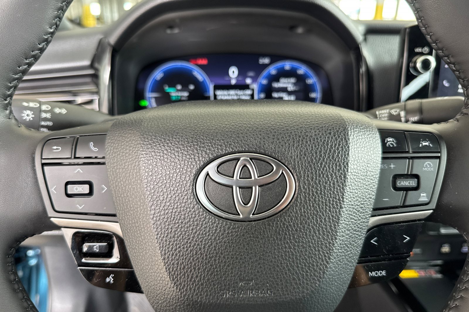Certified 2025 Toyota Camry XSE FWD image 21