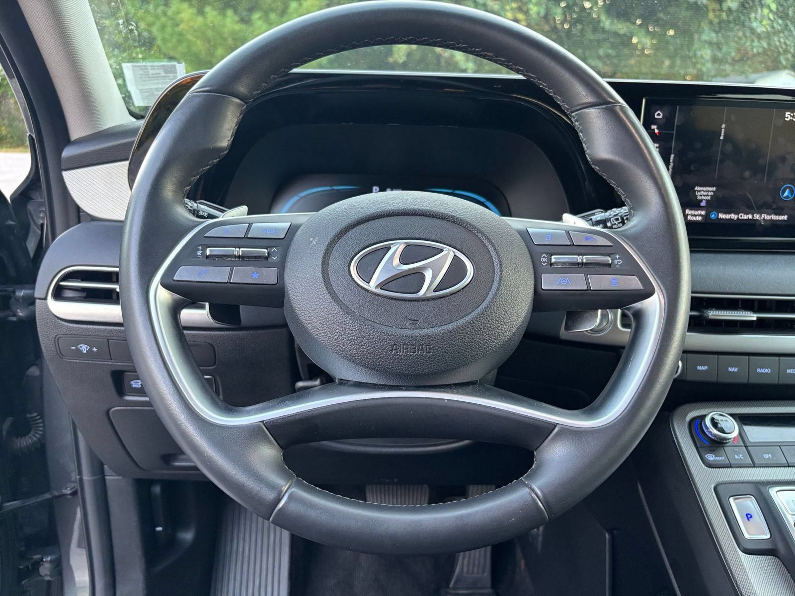 Used 2025 Hyundai Palisade SEL FWD image 35