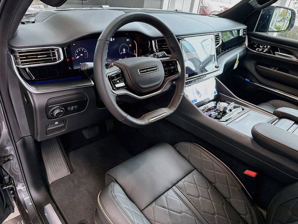 New 2026 Jeep Grand Wagoneer L Summit AWD/4WD image 8