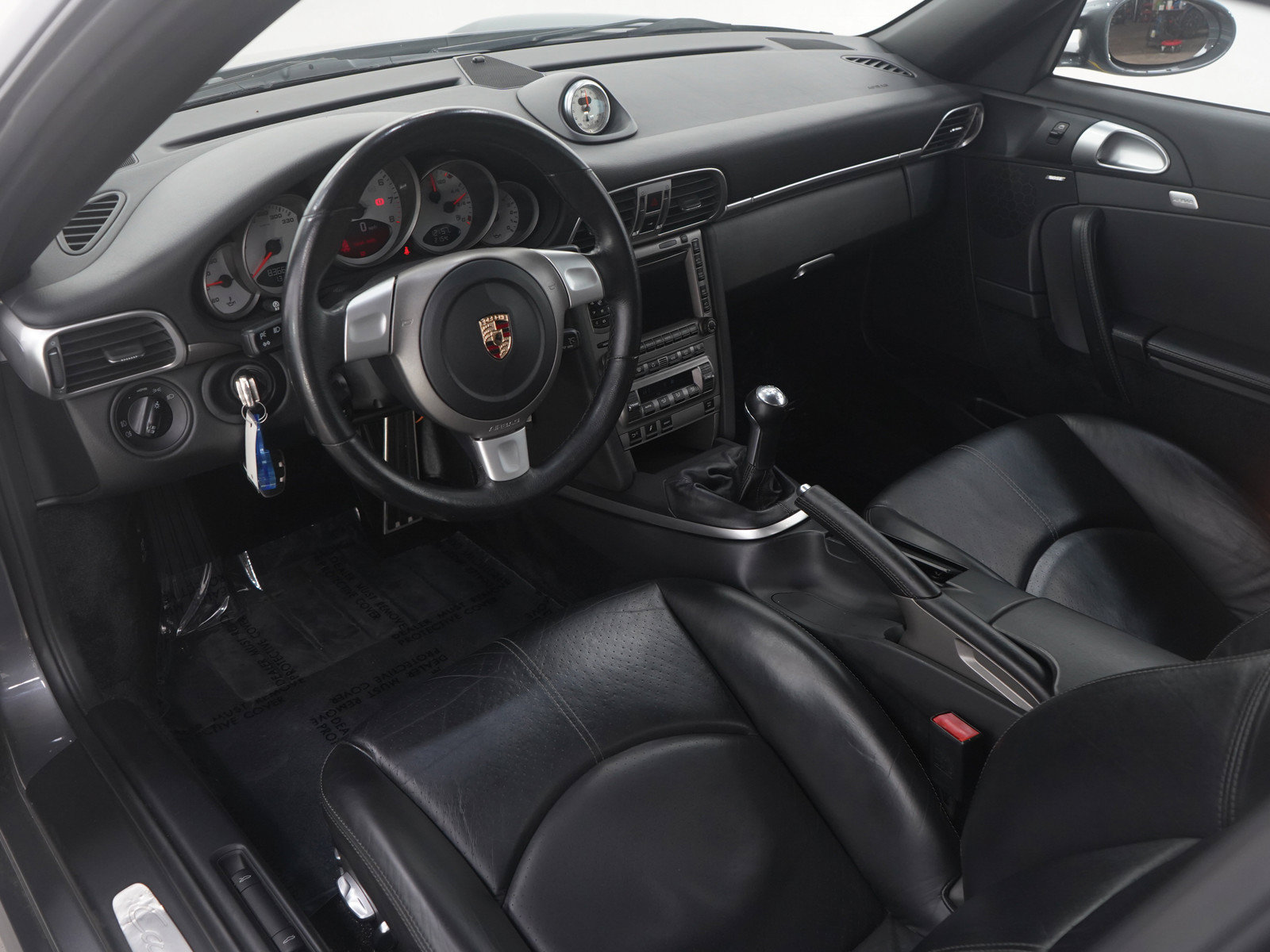 Used 2005 Porsche 911 Carrera S RWD image 16