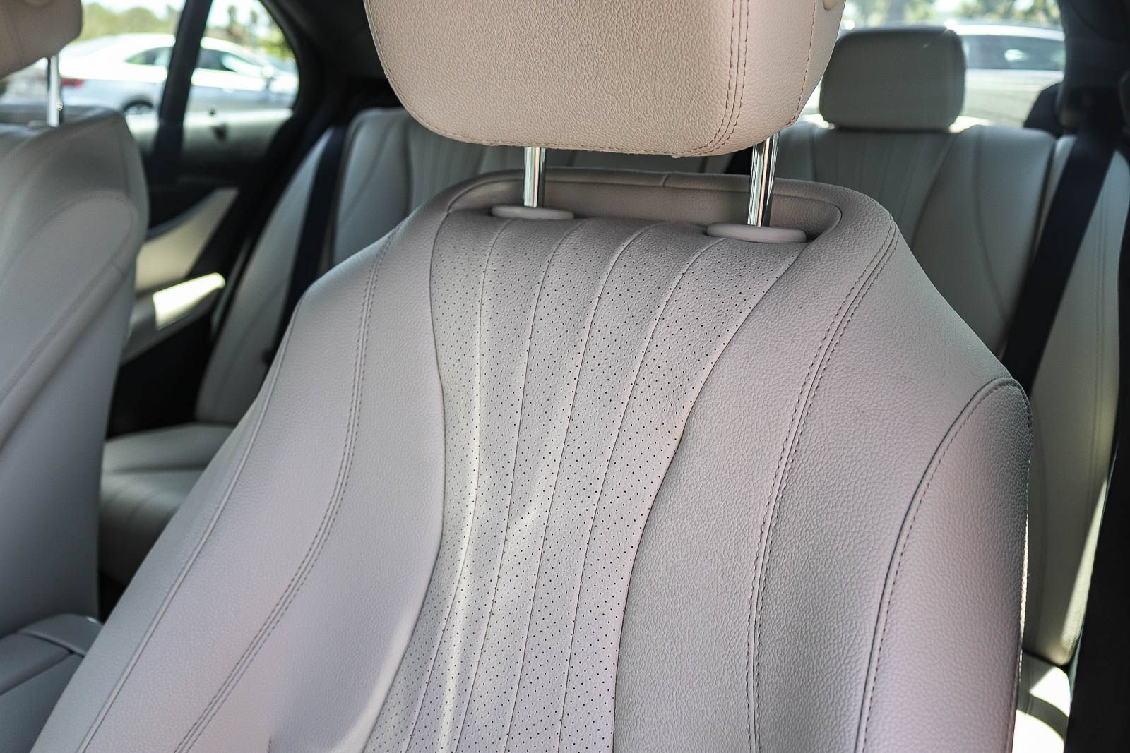 Used 2019 Mercedes-Benz E 300 image 27