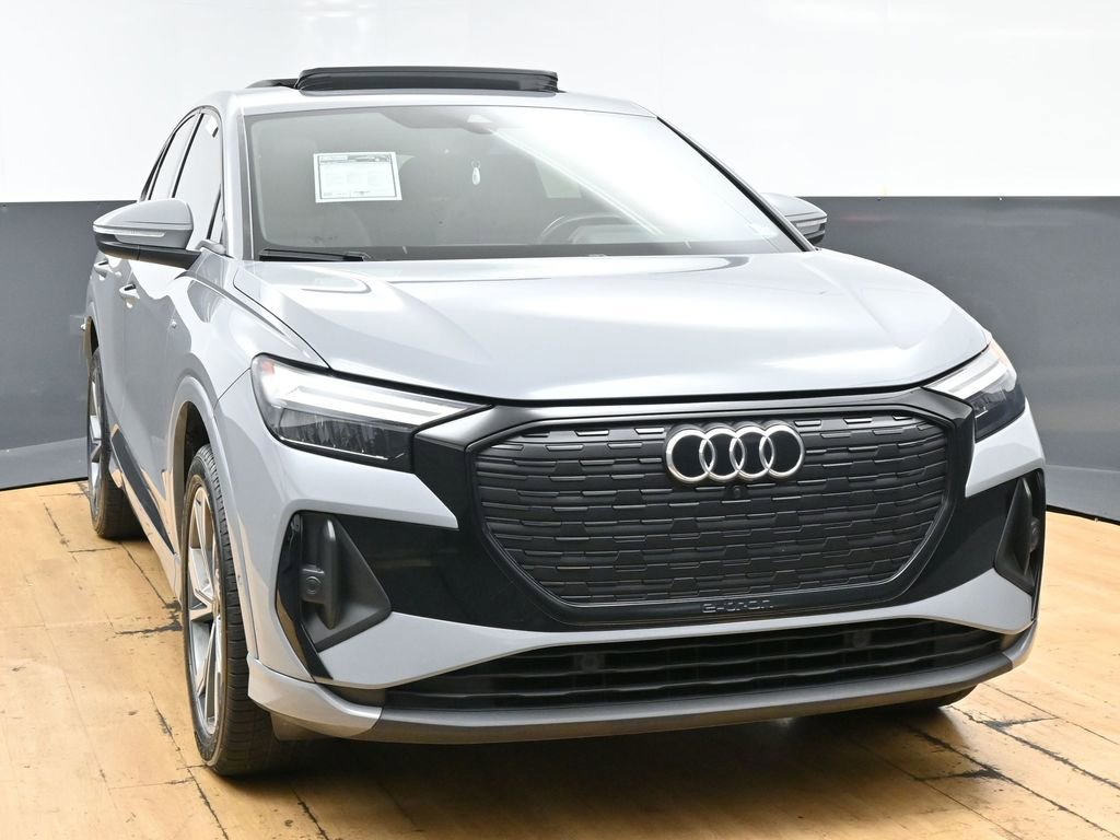 Used 2024 Audi Q4 e-tron Premium Plus w/ Premium Plus AWD/4WD image 4