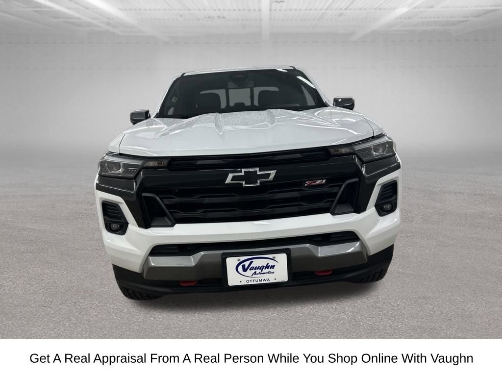 Used 2025 Chevrolet Colorado Z71 AWD/4WD image 5