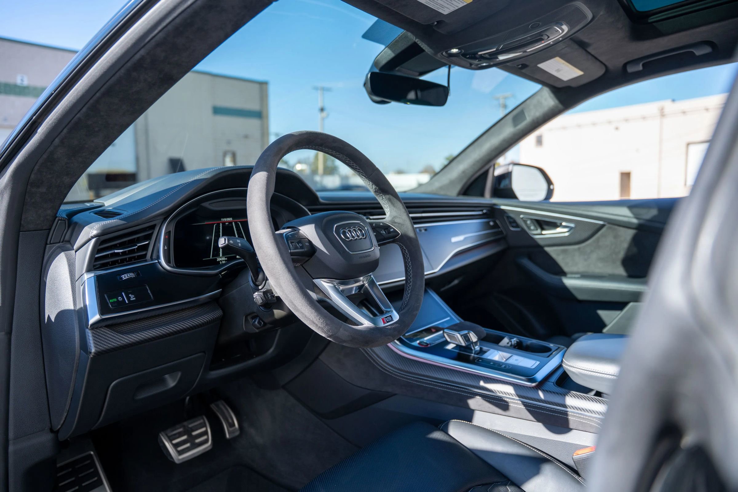 Used 2022 Audi RS Q8 w/ Carbon Optic Package image 2