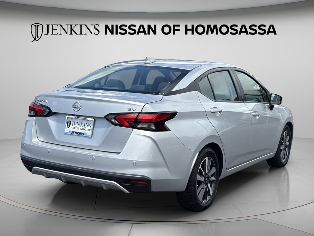 Certified 2023 Nissan Versa SV FWD image 7