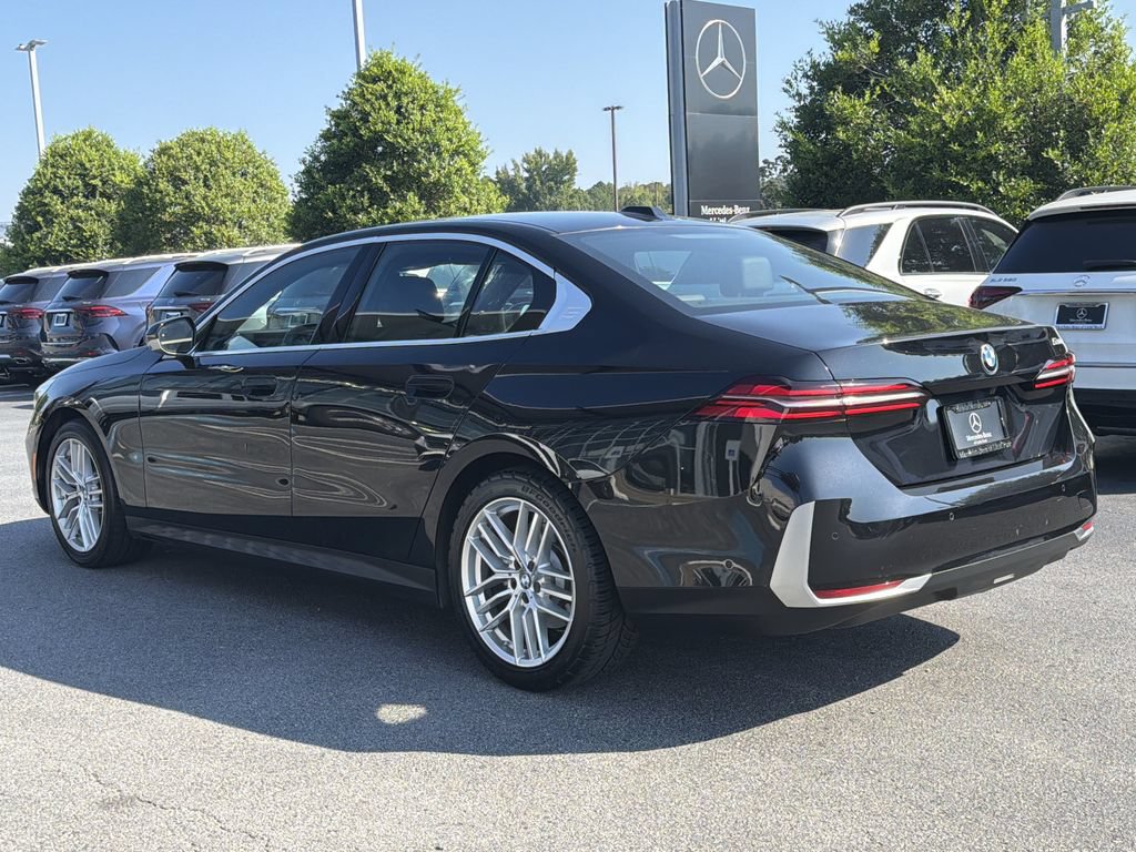Used 2024 BMW 530i RWD image 5