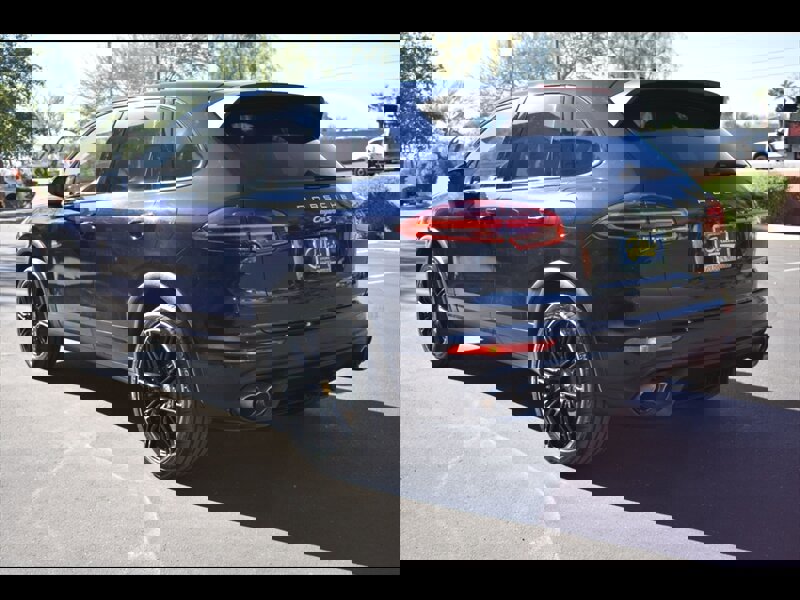 Used 2017 Porsche Cayenne S w/ Premium Package image 6