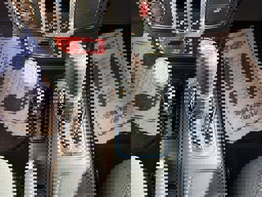 Used 2025 Jeep Wrangler Sport image 20