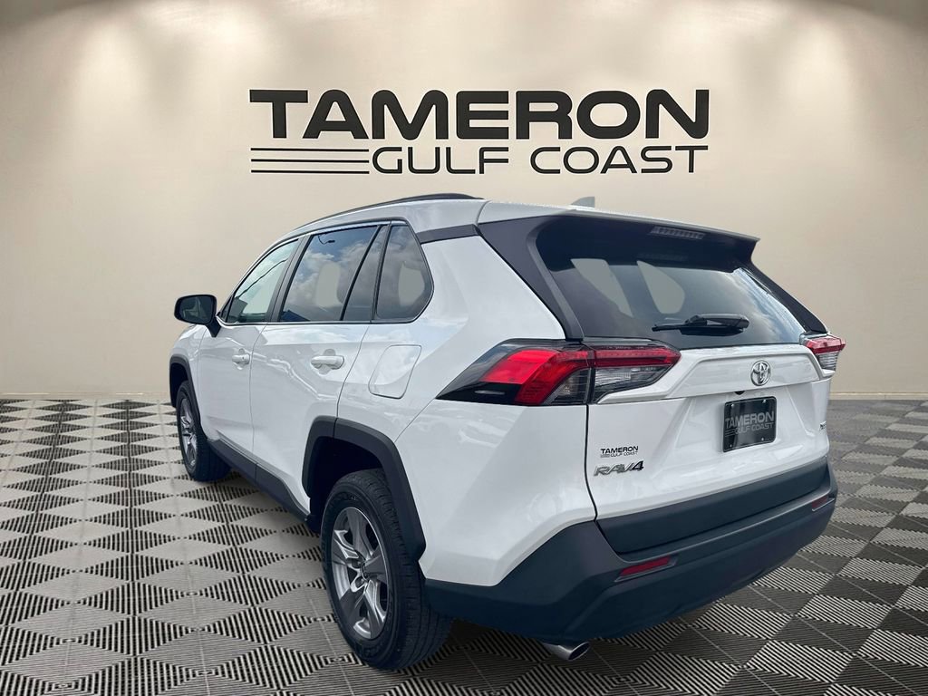 Used 2024 Toyota RAV4 XLE image 5