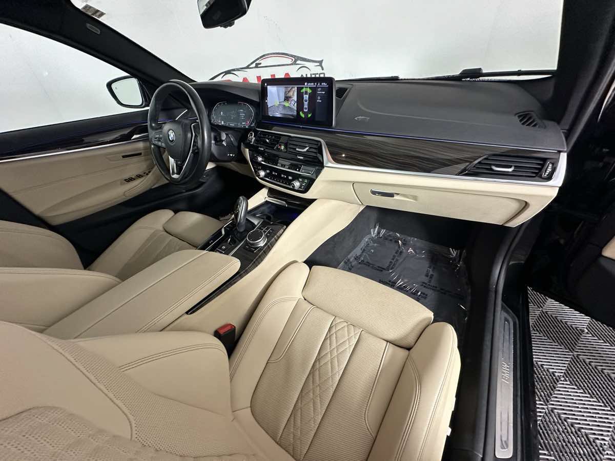 Used 2023 BMW 530i xDrive w/ Convenience Package AWD/4WD image 26