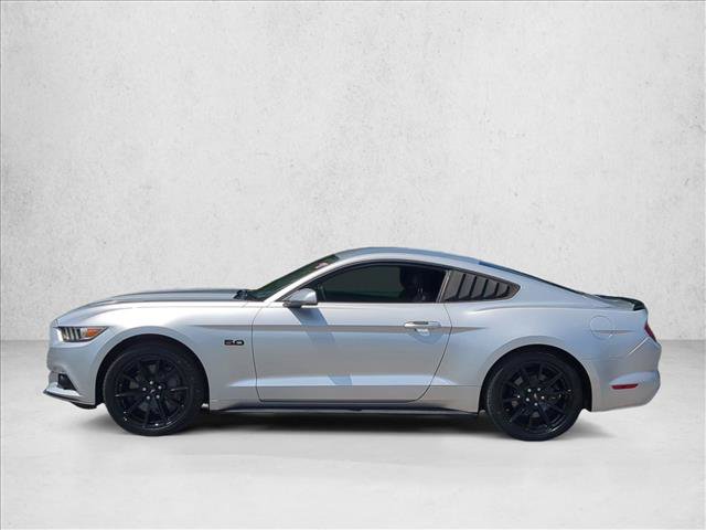 Used 2017 Ford Mustang GT w/ Black Accent Package RWD image 9
