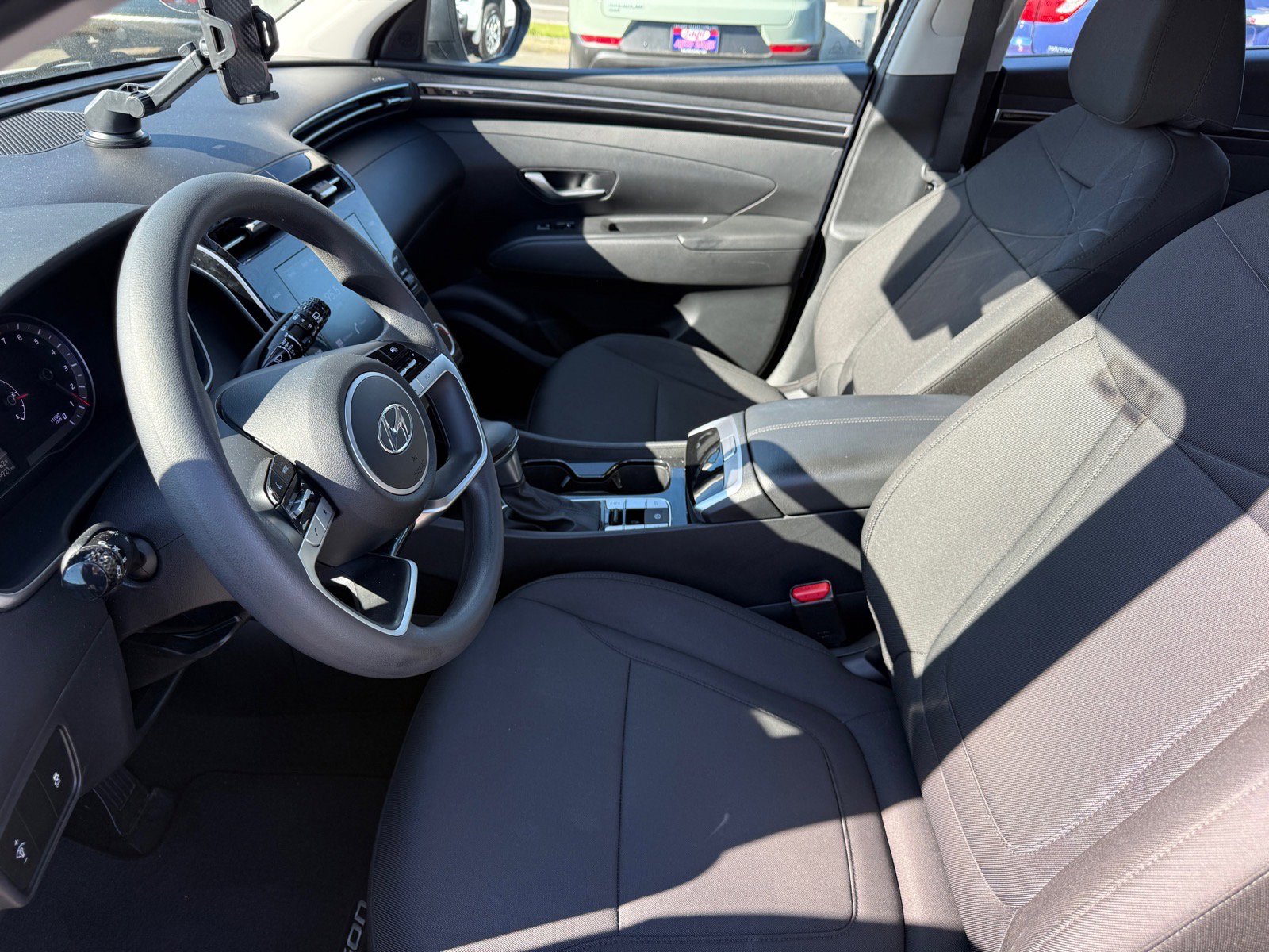 Used 2022 Hyundai Tucson SE AWD/4WD image 14