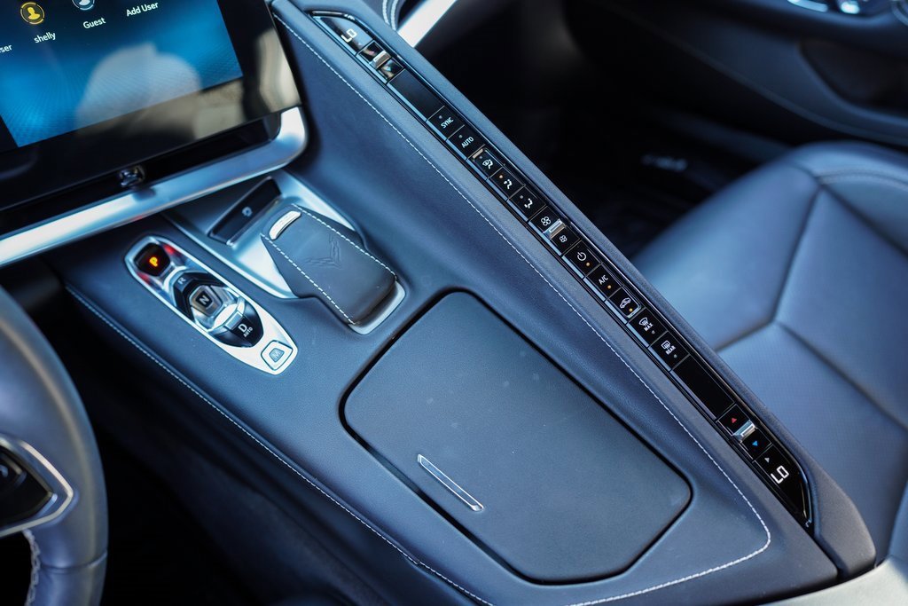 Used 2024 Chevrolet Corvette Stingray Coupe w/ 1LT image 29