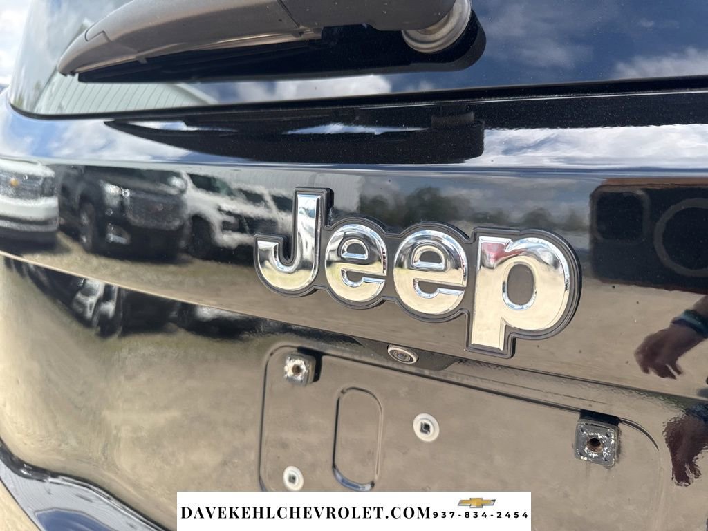 Used 2017 Jeep Renegade Limited image 43