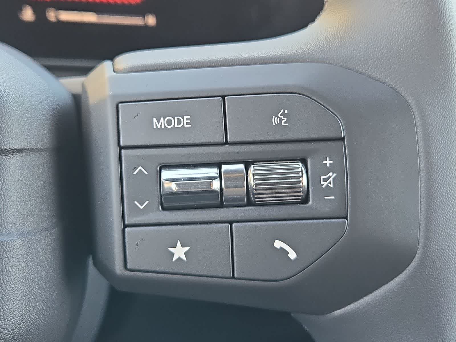 New 2027 Kia Seltos X-Line S w/ X-Line S Premium Package AWD/4WD image 26