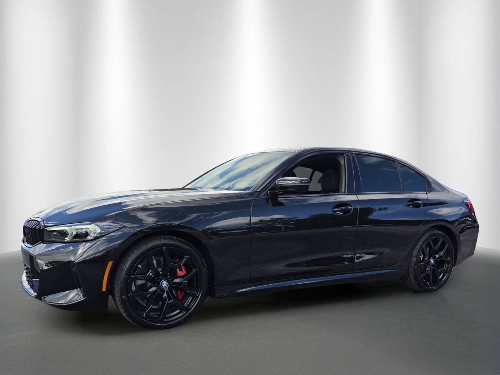New 2026 BMW 330i Sedan w/ M Sport Package RWD image 3