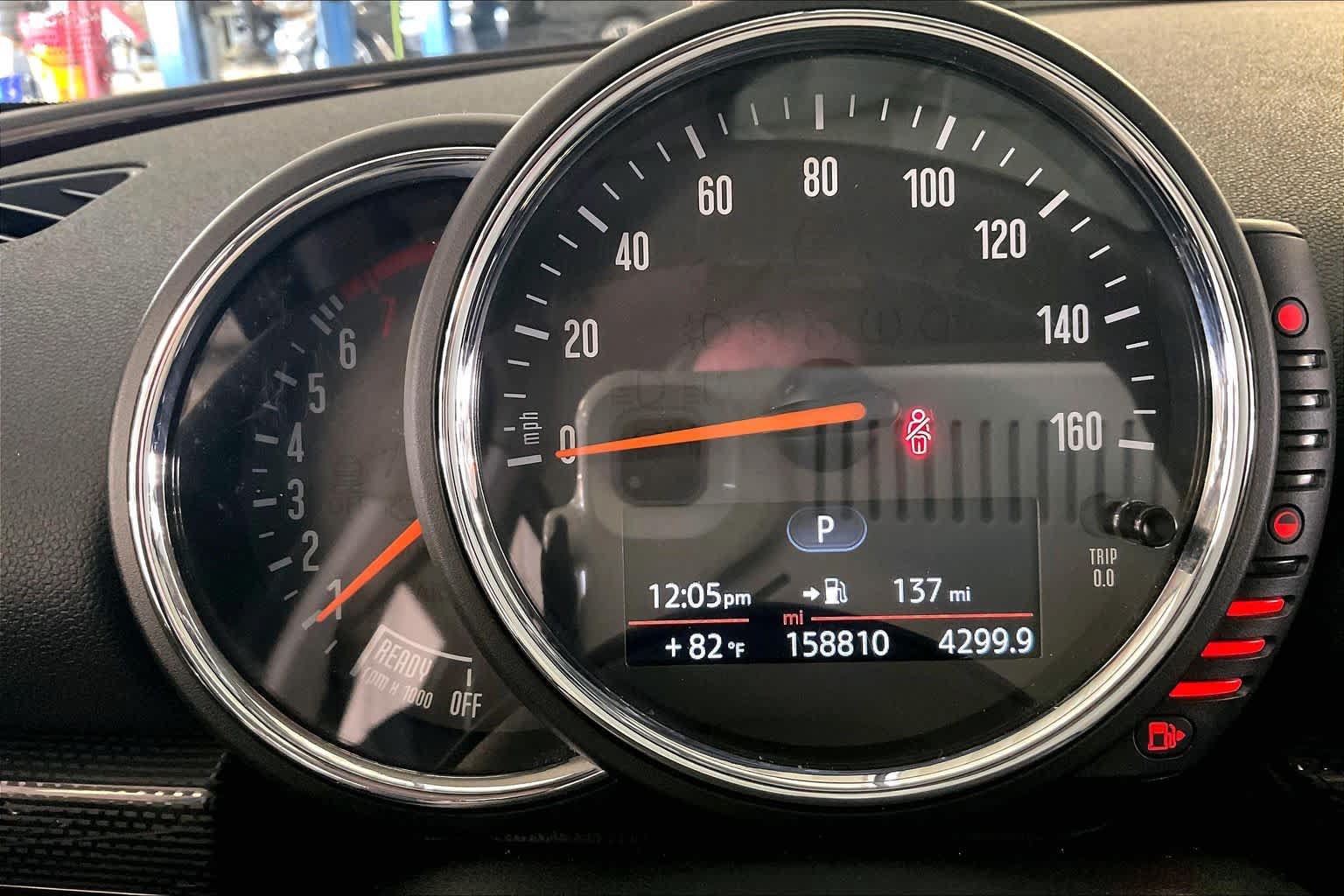 Used 2016 MINI Cooper Clubman FWD image 24
