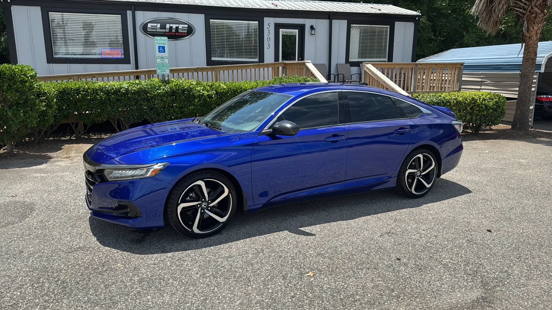 Used 2022 Honda Accord Sport image 8