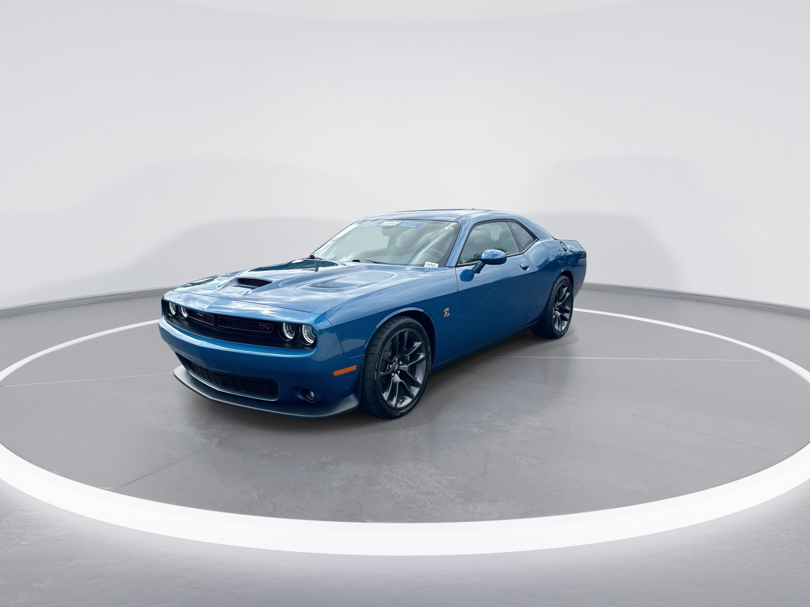 Used 2021 Dodge Challenger R/T Scat Pack RWD image 5