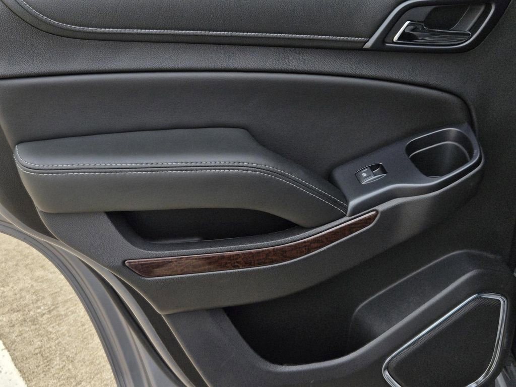 Used 2018 GMC Yukon SLT w/ Open Road Package image 14