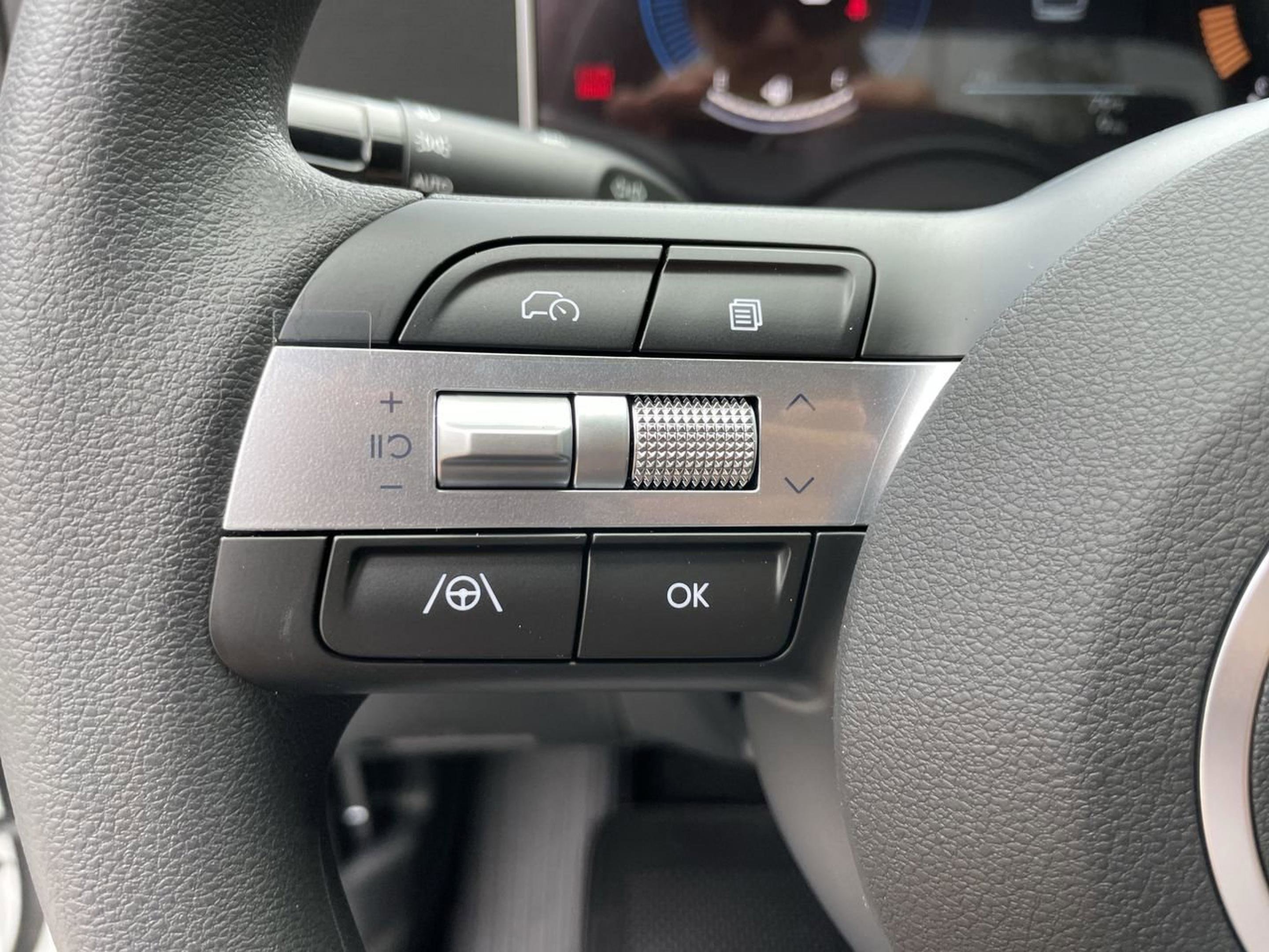 New 2026 Hyundai Santa Cruz SE image 13